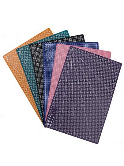1pc Multicolor Cutting Mat, Suitable For Patchwork, Paper, Clay And Craft A3 PP Cutting Pad - Office And School Supplies Handcraft Cutting Mat, Precision A3 Rotating Cutting Mat, PP Material, Suitable For Sewing And DIY Projects