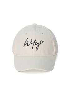 1 Pc Outdoor Wifey Letter Print Adjustable Baseball Cap, Casual Sun Protection Hat For Spring/Autumn Travel, Beach Holiday, Suitable For Young Men, Y2K Style