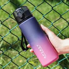 1 Stück 500ml/650ml/1000ml Plastik Farbverlauf Trinkbecher, Outdoor Sport Trinkbecher, Direktes Trinken Becher, auslaufsicher und praktisch zu tragen, geeignet für Fitness Gym und Outdoor Wandern