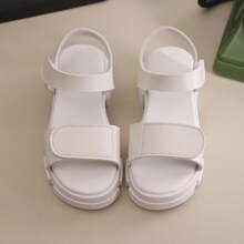 Sandalias de tacón alto para niños, modelo 2025, de suela gruesa, blancas, de estilo princesa y talla mediana, zapatos de verano para niños