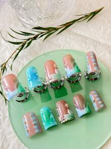 10 Unidades de Unhas Feitas à Mão, Estilo Europeu Americano de Unhas Curtas com Bico de Pato, Design de Flor em Relevo 3D Pintada à Mão, Incrustação de Diamantes, Unhas Luxuosas Feitas à Mão, Estilo Y2k Baddie, Feitas Artesanalmente por Mulheres e Meninas, Com Uma Peça de Gel e Uma Lixa Anexada.