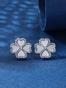 1 Paar Vintage Klee-Ohrringe mit vier Blättern, vielseitig einsetzbare neue Luxus Boutique Ohrringe für Frauen