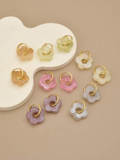 1 par de aros de aro de flor de 5 pétalos, ligero y elegante, de acero inoxidable, diseño de moda y encantador para mujeres, regalo para días festivos