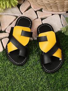 1 Pair Black Plus Size Toddler Girls' Fashion Slippers, Black & Brown PU Strap, Round Toe, Lightweight & Stylish, Versatile Roman Sandals Suitable For 3-15 Years Old Students Daily, Casual, Party, Travel, Spring/Summer 2025, Recommend Sizing Up One Size - Yellow - View 2
