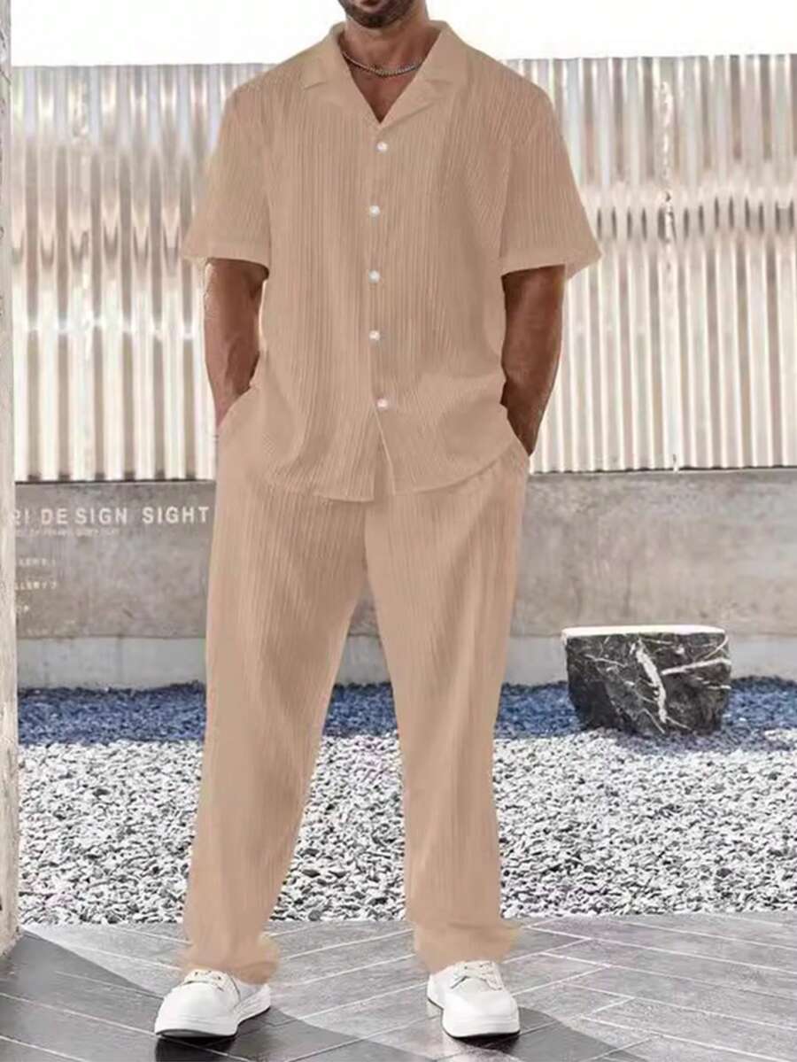 Men's Casual Summer Suit, Simple And Solid Men's Shirt Suit, Casual Short-Sleeved Shirt With Striped Buttons And Elastic Waist Trousers, Suitable For Vacation, Casual Wear, Daily Wear, Suitable As A Gift For Family, Boyfriend, Husband. - 米色 - 查看 1