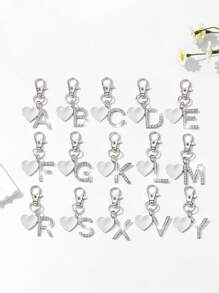1pc Fashionable European American Luxury Heart Hollow English Letter Shaped Key Chain Pendant, Studded With Rhinestones, Suitable For Women Car Key, Bag Decor, Birthday Gift