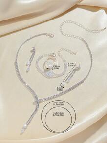 Conjunto de 5 peças de colar, brincos e pulseira geométrica de zircônia cúbica de luxo | Presente de casamento, viagens diárias, festas e feriados | Joias versáteis de alta qualidade