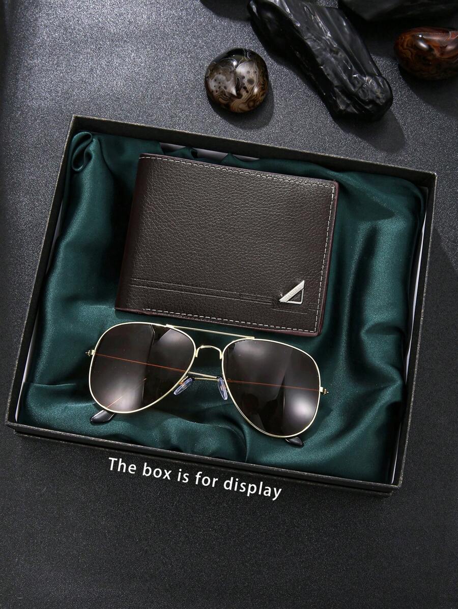 Zestaw 2 męskich portfeli + okularów przeciwsłonecznych na co dzień. Pomysły na formalne/biznesowe stylizacje na Walentynki.