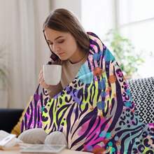 Manta de franela ligera y lujosa con estampado animal de arcoíris vibrante. Suave, acogedora y reversible, ideal para cama, sofá, camping y viajes. Fácil de cuidar y cómoda para todas las estaciones. - Multicolor - Ver 4