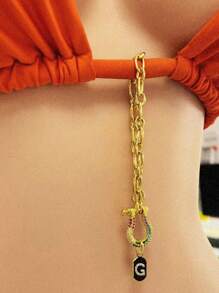 1 PC Colorful Inlaid Diamond Horseshoe 26 Letter Lock Buckle, Letter Pendant Lock Buckle, Stainless Steel Chain, Women's Beach Clothing Decoration Jewelry Gift