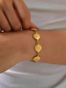 1pc Fashionable Stainless Steel Shell & Wave Adjustable 18k Gold Plated Bracelet, Simple Luxury Personalized Bracelet For Women, Suitable For Daily Casual Wear, Holiday And Party Gift!