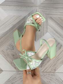 Giày sandal hở mũi gót vuông màu xanh lá cây cho nữ, thời trang đa năng gợi cảm, đi kèm giày cao gót, kéo dài chân - màu xanh lá - Xem 5