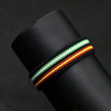 1 件彩色编织手链，男女情侣运动腕带