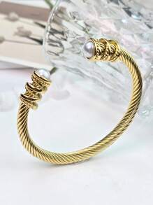 1 pieza Brazalete vintage atemporal y lujoso de acero inoxidable con alambre trenzado, adecuado para el atuendo diario de la mujer, regalo de joyería para amantes, familia y amigos en Navidad y el Día de San Valentín