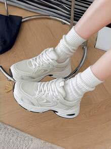 New Women Casual Sneakers, Preppy Style Chunky Sneakers, Lace-Up Round Toe Mesh & Leather Patchwork Breathable Versatile Printed Graffiti College Style Student Shoes, Outdoor Hiking Casual Commuting Shoes, Plus Size European Fit