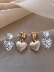 1 par de pendientes en forma de corazón sencillos para damas, pendientes colgantes de color dorado adecuados para uso diario, festivales y regalo del Día de San Valentín