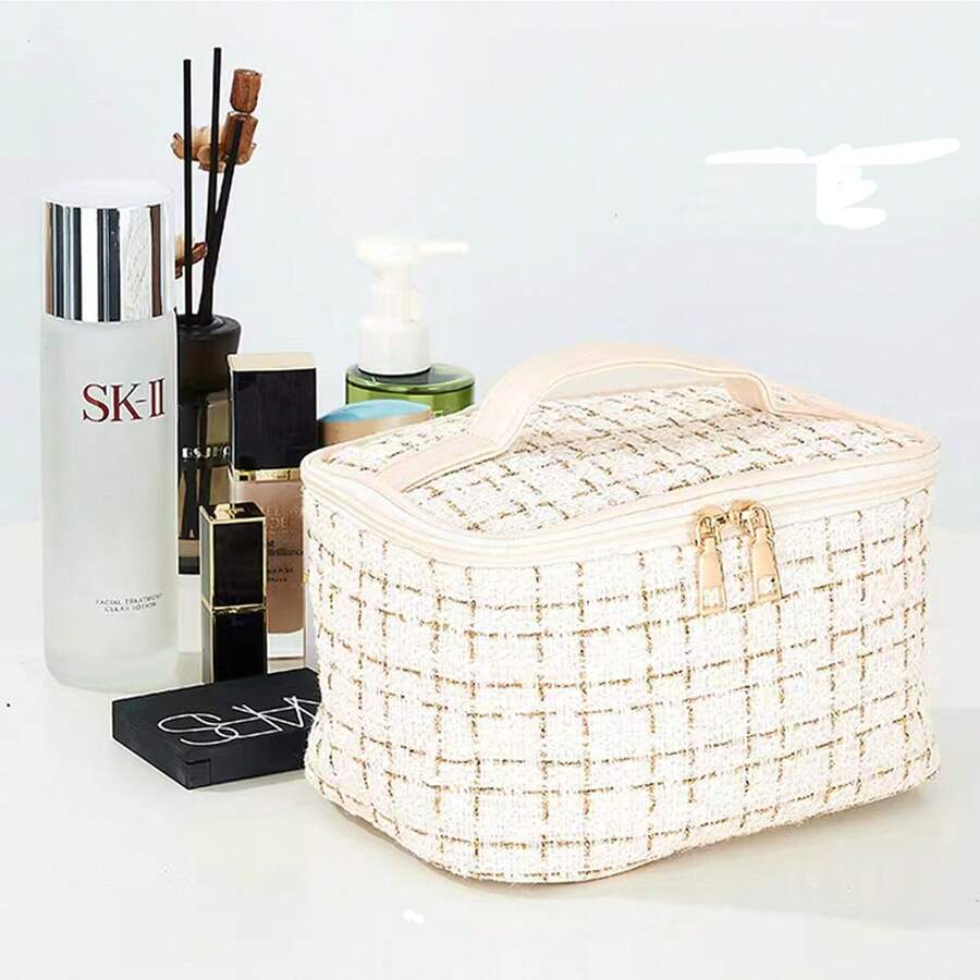 1pc Women's Large Capacity Portable Cute Toiletry Bag, Sanitary Napkin Storage Pouch, Can Be Gifted To Wife, Family, Perfect Gift, Large Capacity, New Handheld Cosmetic Bag, Travel Pouch, Ideal For Valentine's Day, Christmas Gift, Gift For Her,For Holiday Beach, Bathroom Collection, Bedroom Collection, Large Capacity - Multicolor - View 1