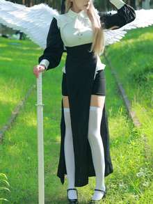 1 件单色性感开衩紧身角色扮演服装套装，随机包含万圣节配饰