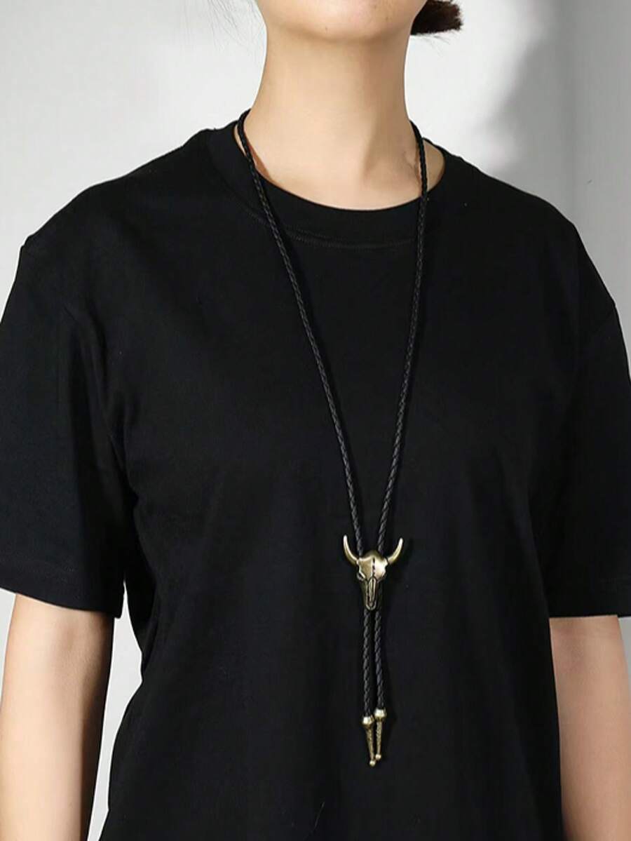 1 Stück verstellbare westliche Stierenkopf Halskette, amerikanisch-westlicher Cowboy Bolo Krawatte Kragen Charm, lässige Party Hochzeit Trauzeuge Unisex Leder Kordel Anhänger, tolle Geschenkidee für Herren Krawatte