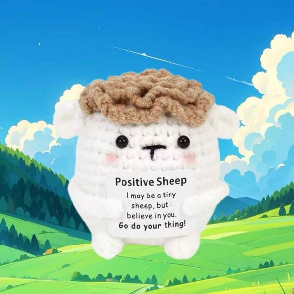 1 pieza Muñeca de peluche tejida a mano con palabras de energía positiva y aliento. También se puede dar como pequeños regalos a amigos y familiares. Los juguetes tejidos de manera encantadora son muy adecuados para la sala de estar y el escritorio en el hogar, y también son regalos de cumpleaños y adornos decorativos para la decoración de la habitación como regalos de graduación.