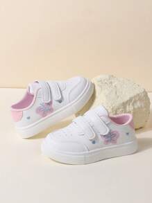 Nuove sneaker casual bianche alla moda per bambini