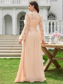 MIUSOL Robe longue de soirée formelle ajustée avec encolure ajourée en dentelle, manches lanternes et ourlet à volants, élégante robe de soirée pour femmes, convient pour les fêtes formelles, les cérémonies de remise de diplômes - Champagne - Voir 3