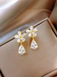 1 Pair Tear Drop Flower Stud Earrings, Elegant Zirconia Earrings For Women, Suitable For Daily, Party, Wedding And Other Occasions