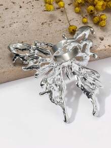 1pc Exaggerated Gold Liquid Metal 3D Butterfly Ring, European & American Style