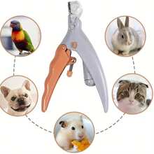 Un petit coupe-ongles pour animal est un outil de toilettage professionnel pour animaux de compagnie convenant aux chiens et aux chats. C'est un coupe-ongles sûr et facile à utiliser avec une poignée et une lame tranchante, convenant pour une coupe rapide et propre, adapté aux petits, moyens et gros animaux de compagnie. Coupe-ongles pour animaux de compagnie avec éclairage LED - Convient pour la coupe des ongles et des griffes des chats et des chiens, fait également office de collecteur d'ongles, avec des lames d'acier à coupe rapide