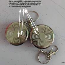 时尚不锈钢便携式男士钥匙扣烟灰缸迷你带盖户外旅行吸烟配件（图案随机）