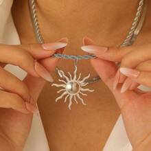 [Summer Sun-Shaped Jewelry] Fashion Jewelry Pendant Necklace Bracelet Y-Shape Multilayer Necklace, Boho Style Sunburst Pendant Necklace, Suitable For Summer Beach Holiday, Daily Wear, Graduation Trip, Prom Party, Fashionable Gift For Friends, Lovers, Wife, Teacher, Classmates, Sisters, Daughter
