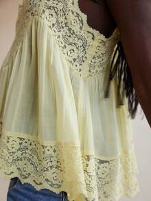 Women Tie Up Lace Trim Cami Tops Semi Sheer Crop Tops Y2k Girls Cute Summer Camisole Shirt Going Out Tops - Yellow - View 3