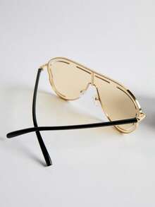 1件装大框不对称女士时尚眼镜，街拍欧美风时尚眼镜，蝴蝶形眼镜，户外旅行沙滩配饰，女士时尚眼镜，沙滩配饰，复古Y2K圣诞节冬季圣诞礼物