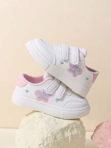 Nuove sneaker casual bianche alla moda per bambini