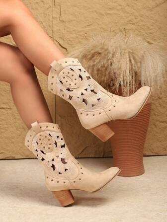 Bohemian Style Rivet Detail Woven Fabric Summer Vacation