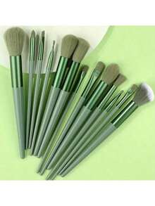 全新13件套化妆刷套装，柔软刷毛，专业化妆刷套装，包含粉底刷、眼影刷、歌舞伎刷、晕染刷等，附赠化妆包和美妆蛋，是送给化妆新手的理想礼物。棕色，化妆刷套装，化妆刷套装，化妆刷套装，全套化妆刷，化妆刷套装，全套化妆工具，化妆刷套装，化妆刷套装，化妆礼盒套装