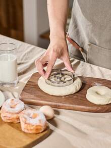 Cirelle 1pc Stainless Steel Doughnut Mold, Round Pastry Cutting Cutter, Baking Tool Compatible - Silver - View 4