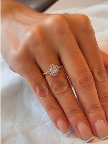 Solitaire Zirconia Ring With Shiny Stone Studded Delicate Bridal Style Elegant Fashion Shiny European - 金色 - 查看 1