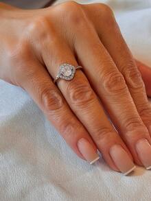 Solitaire Zirconia Ring With Shiny Stone Studded Delicate Bridal Style Elegant Fashion Shiny European - 銀色 - 查看 1