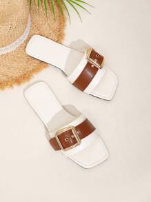 Wide Fit Metal Buckle Strap Decor Holiday Style Plus Size Women Flat Sandals