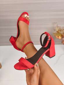 2025 欧美风格粗跟玫瑰红色扣带高跟凉鞋女