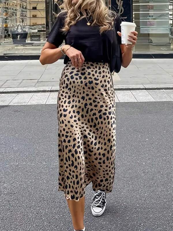 QIANZHIDU Jupe imprimé guépard pour soirée, tenue de bureau pour femmes, jupe cocktail courte pour festival de musique, tenue de sortie décontractée, vêtements de rue pour femmes en automne, vêtements de rentrée scolaire, costumes d'Halloween, hauts de sortie pour femmes, tenue élégante et décontractée de style "old money" pour femmes d'affaires, tenue décontractée pour femme enseignante