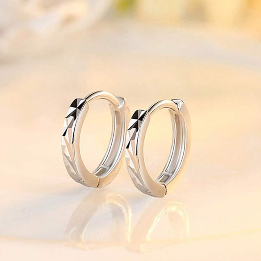 925 Silber beschichteter Modeschmuck für Frauen, hochwertige sternförmig geschnitzte, schlichte, retroartige Ohrringe - Silber - Übersicht 1