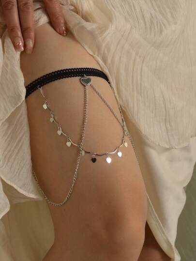 1 件黑色蕾丝边金色心形吊坠弹性腿吊袜带，新娘装饰