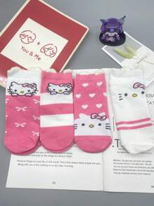 Sanrio 1Pair Sanrio Short Socks Featuring Hello Kitty In A Striped Heart Design, Perfect For Spring And Summer, Cute And Versatile For Casual Wear.