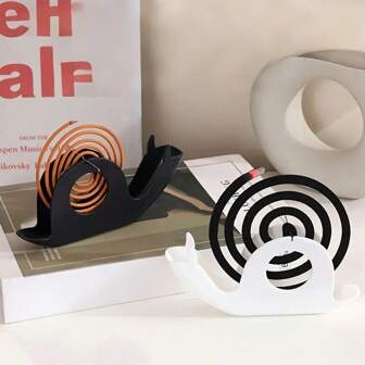 1/2pcs Fashion Snail Incense Plate | Combines Incense Plate And Ashtray, Portable Home Decor | Cute Snail Design, Suitable For Bedroom, Living Room, Office, Bathroom, Etc.