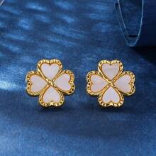 1 Paar Vintage Klee-Ohrringe mit vier Blättern, vielseitig einsetzbare neue Luxus Boutique Ohrringe für Frauen