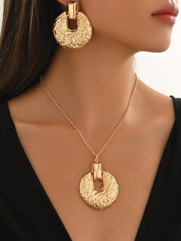 3 Piece Set Geometric Frosted Circle Earrings And Pendant Necklace Set, Suitable For Everyday And Casual Wear
