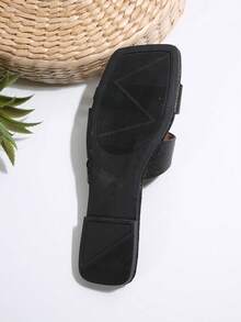 仙女风格镂空夏季平底一脚蹬凉鞋，适合户外、通勤、商务、约会、派对等多种场合 - 黑色 - 查看 4