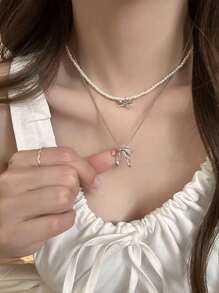 2 Pieces Of Elegant Rhinestone Bowknot & Faux Pearl Necklace, Delicate Fresh And Simple Luxury Choker Necklace For Women
